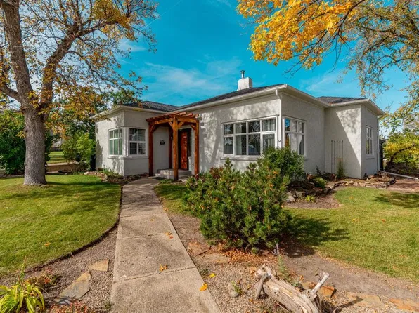 405 S 3rd Ave W, Cardston, AB T0K 0K0