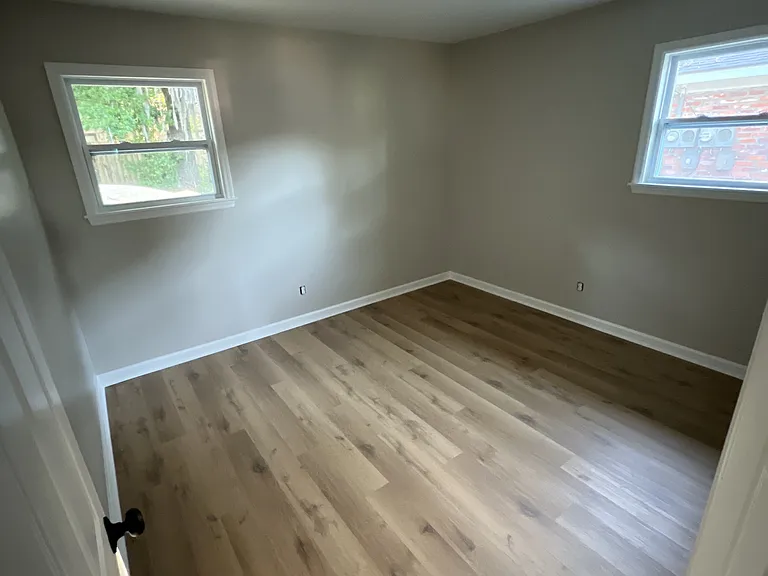 5 E Fairmont Ave #A — Photo 9