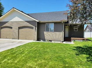 1109 SE 3rd St, Prineville, OR 97754
