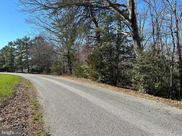 Fortune Dr, Milford, VA 22514