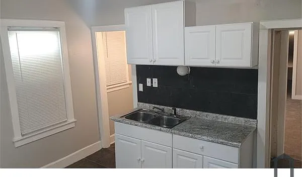 3030 N Palmer St — Photo 2