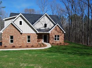 1105 Porter Cir, Gray, GA 31032