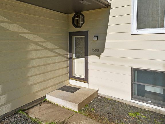 2nd image of 11500 Douglas Dr N