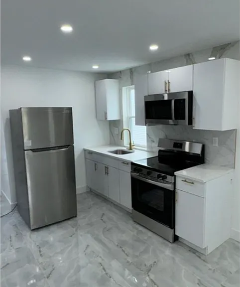 1103 N 41st St #3 — Photo 8