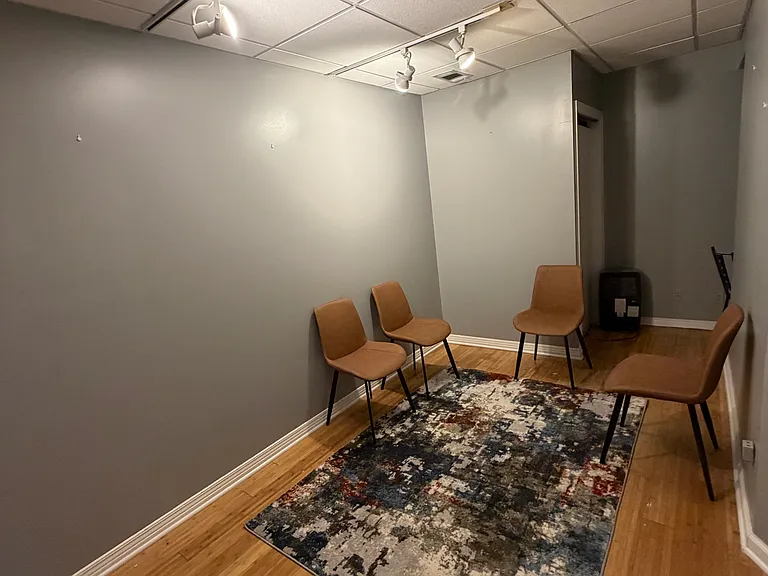1258 Grandview Ave — Photo 17
