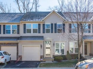 83 Thomastown Rd, Mine Hill, NJ 07803