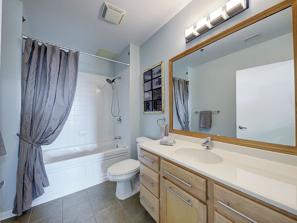 100 W 5th St # 1-610, photo 14