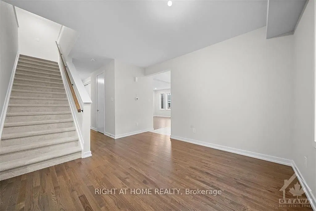 4 bed, $3,195 — Photo 4