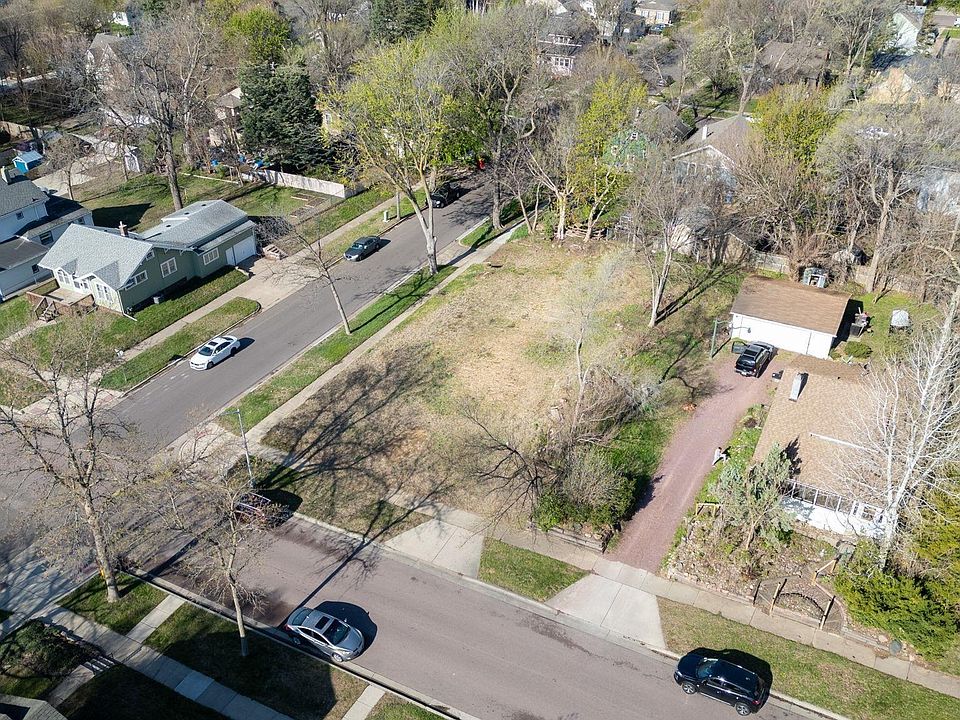 1st image of 1821 S Duluth Ave