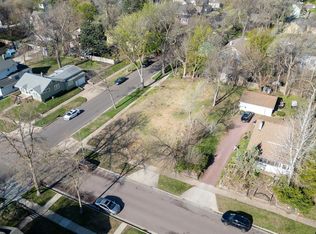 1821 S Duluth Ave, Sioux Falls, SD 57105