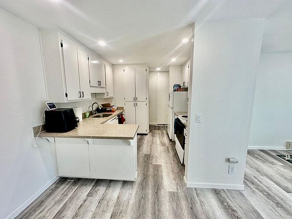 5th image of 1750 Halford Ave APT 201