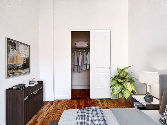 3rd image of 2660 Broadway Unit 2C