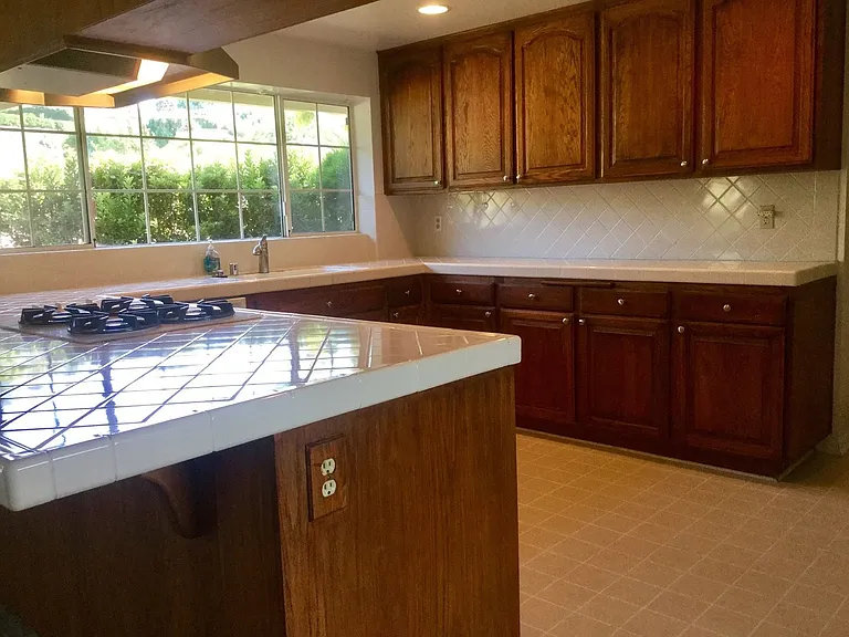 1021 Trueno Ave — Photo 22