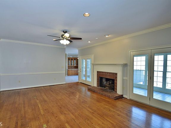 5th image of 3648 Maple Forge Ln