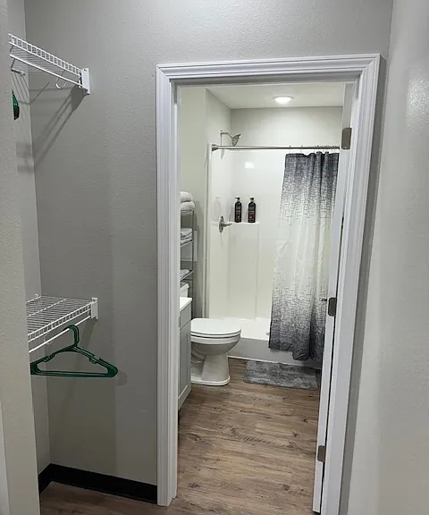 1008 N Rolla St — Photo 25