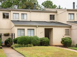 8010 Horse Chestnut Ln, Charlotte, NC 28277
