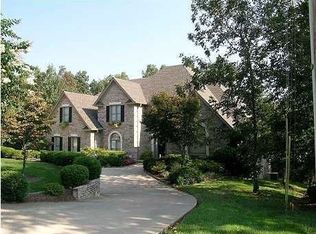 9213 Rocky Cove Dr, Chattanooga, TN 37421