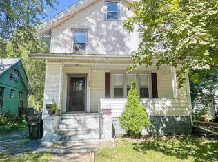1015 W Columbia Ter, Peoria, IL