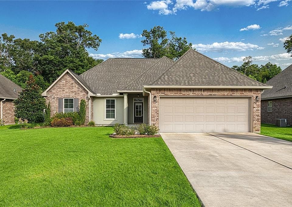 1st image of 1717 Orchard Dr