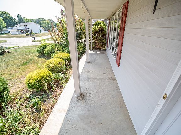 5th image of 6420 Orchard Hill Blvd