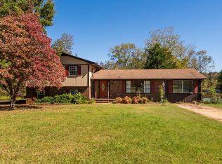 7101 Dow Dr, Whitsett, NC 27377