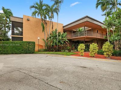 8851 N New River Canal Rd APT 12E, Plantation, FL, 33324