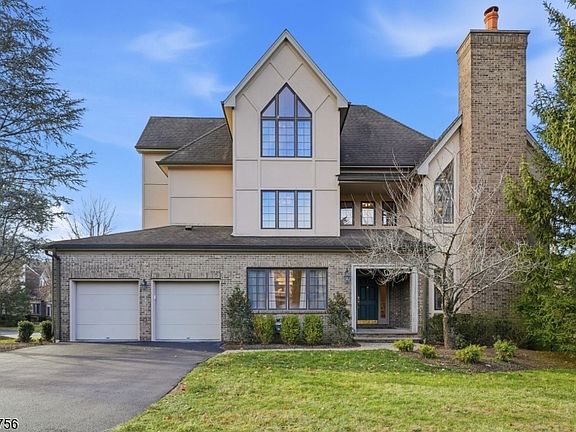 2nd image of 204 Bearwoods Rd