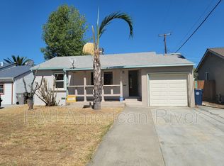 1425 Stoddard St, Sacramento, CA 95822