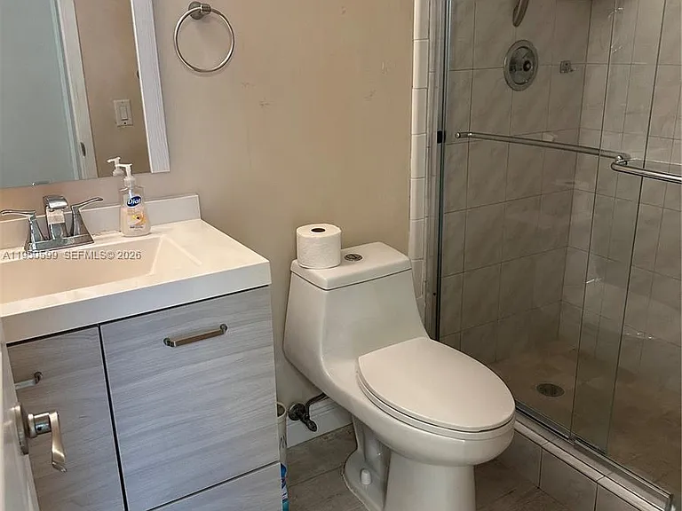 2731 NE 14th Street Cswy #205 — Photo 6