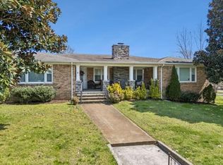208 N Main St, Cornersville, TN 37047