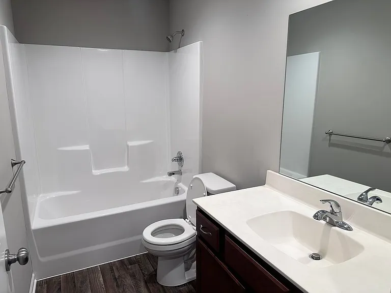 8102 SE 6th St — Photo 16