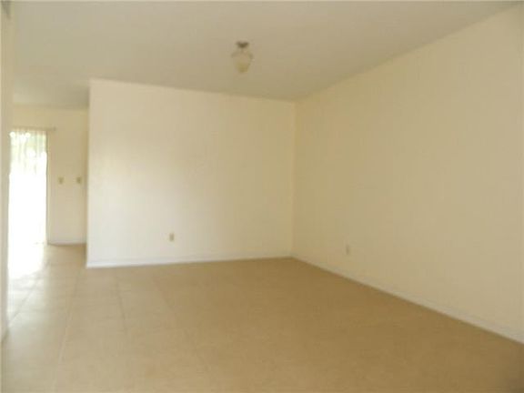 3rd image of 9164 Cuernavaca Dr