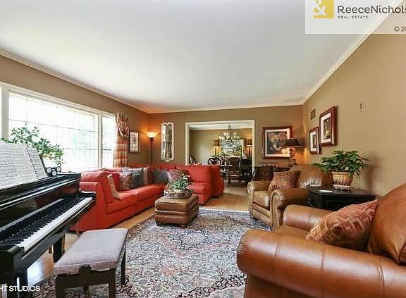 4th image of 6220 Ensley Ln