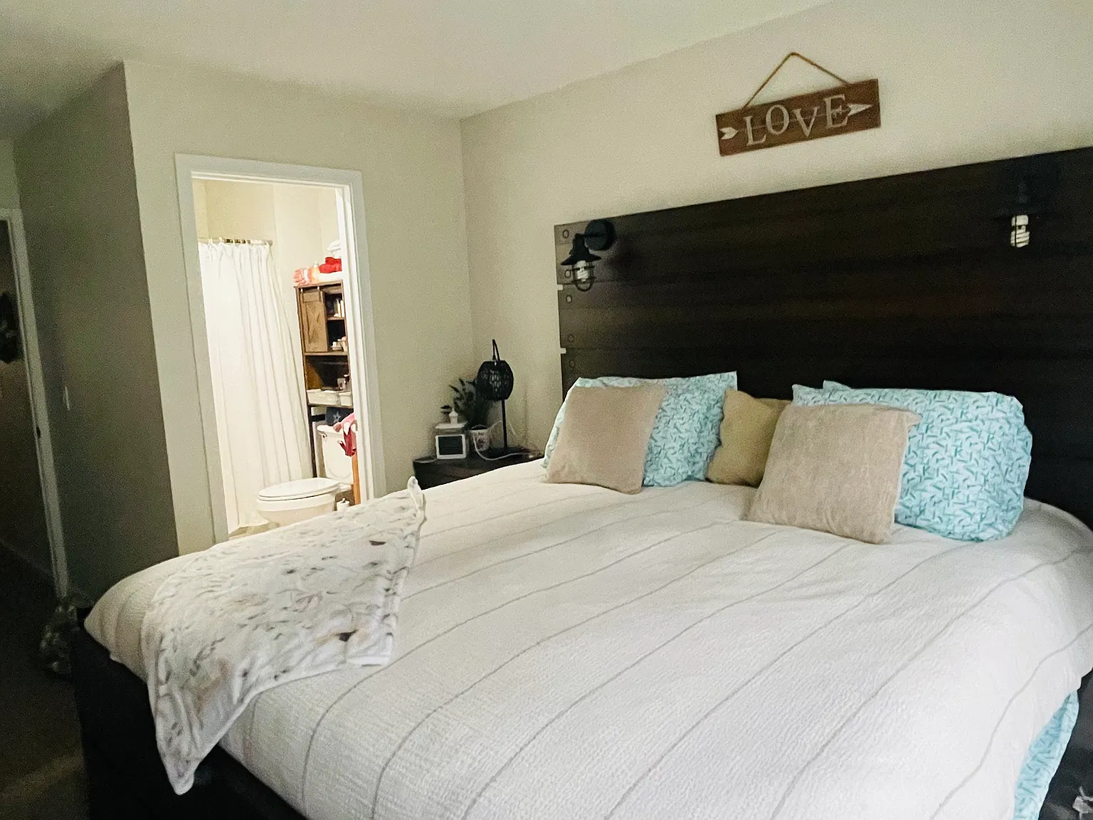 19080 Dyer Ct — Photo 4