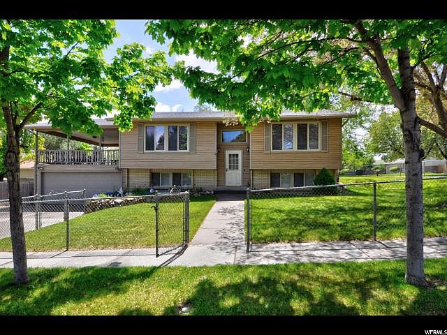 1st image of 2815 W Paprika Dr
