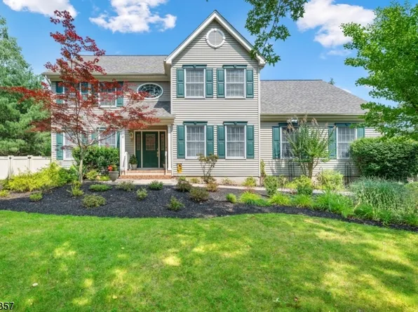 6 Dilts Ln, Hillsborough Twp., NJ 08844