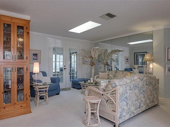 4th image of 3695 Ridgemont Ct