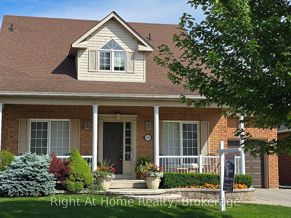 1st image of 303 Waterbury Cres