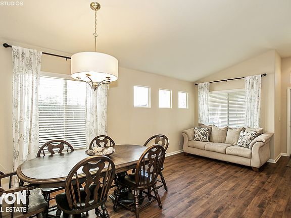 3rd image of 5379 Calabria Way