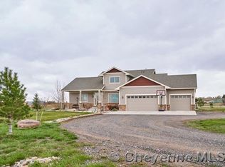 8200 Ridge Rd, Cheyenne, WY 82009