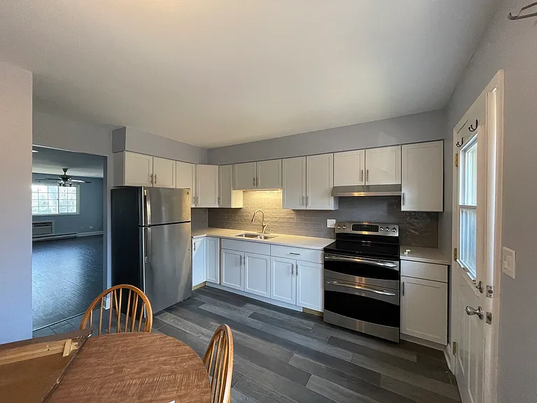 397 Poplar Ave #2-E — Photo 6