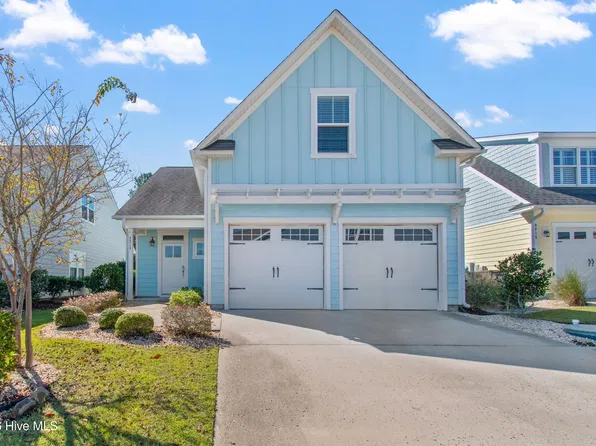 3219 Bay Winds Dr, Saint James, NC 28461
