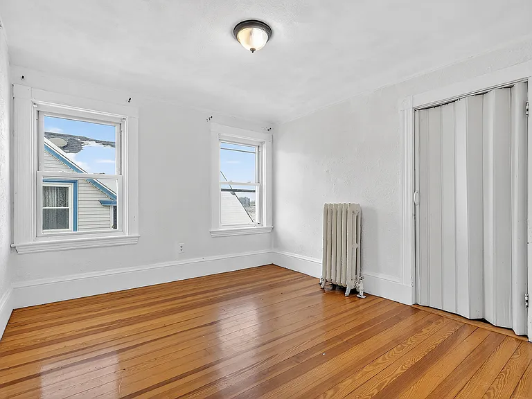 36 Mapleton St — Photo 14