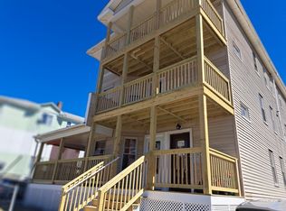44 Plantation St, Worcester, MA 01604