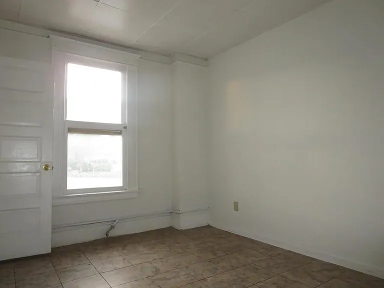 1219 N El Paso St #7 — Photo 5