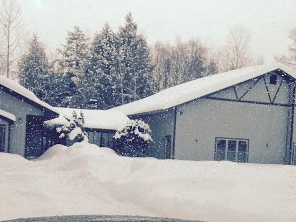 17 Tamarack Ln, Barre, VT 05641