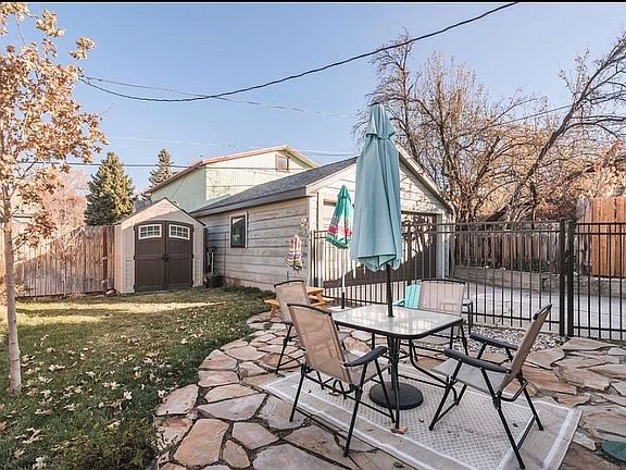 4th image of 1265 E Kensington Ave