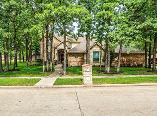 405 Windjammer Ln, Azle, TX 76020