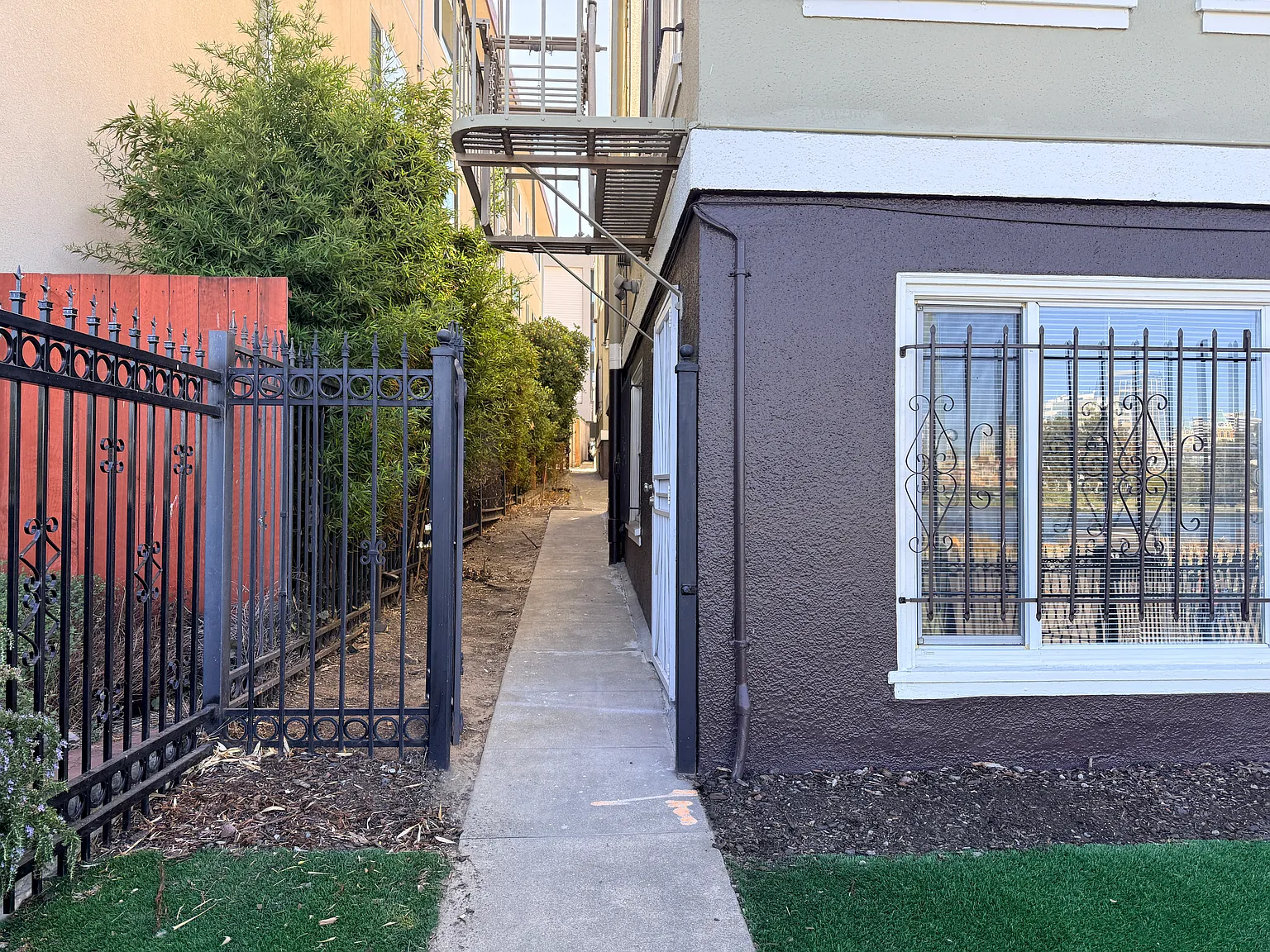 1 bed, 1000 sqft, $2,000 — Photo 4