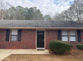 1030/1032 Cantrell Ln, Bogart, GA 30622